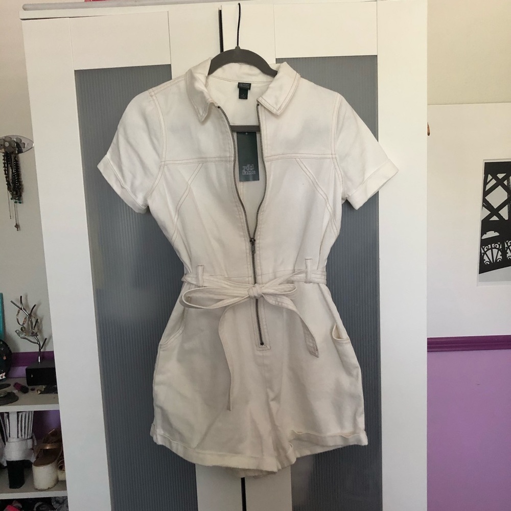 White romper (NWT)